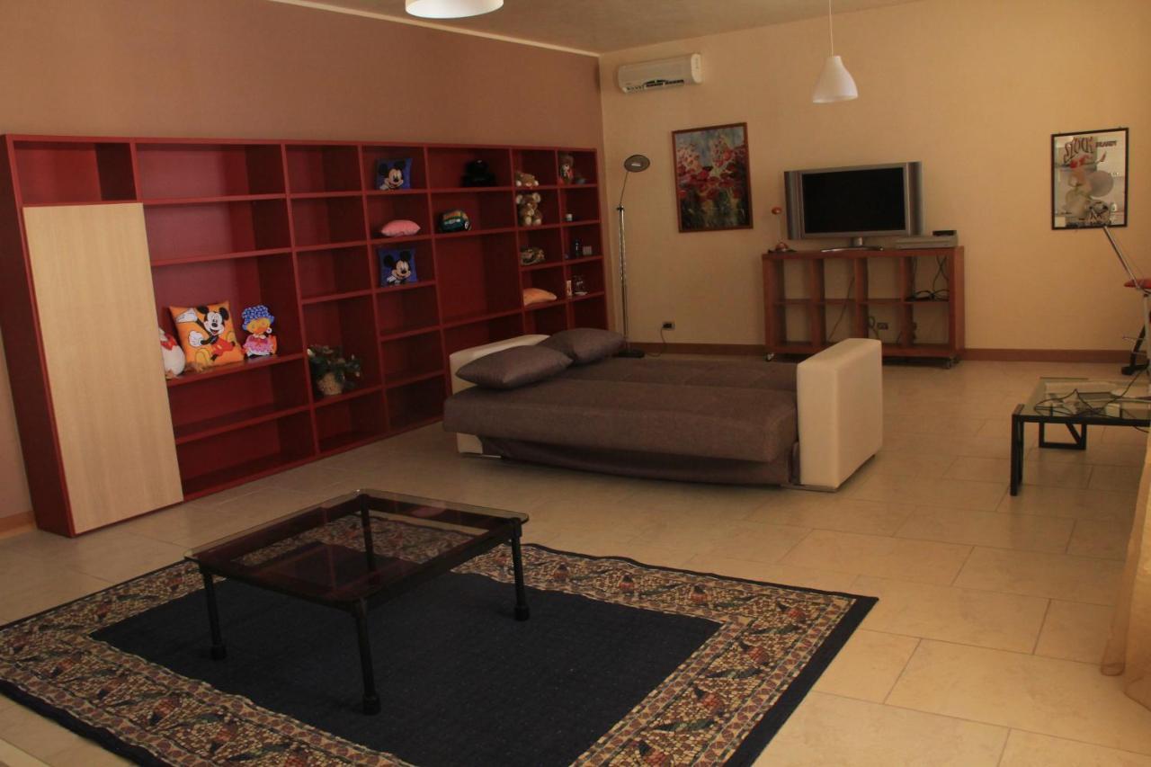Il Paradiso Di Ele Apartment Syracuse Exterior photo